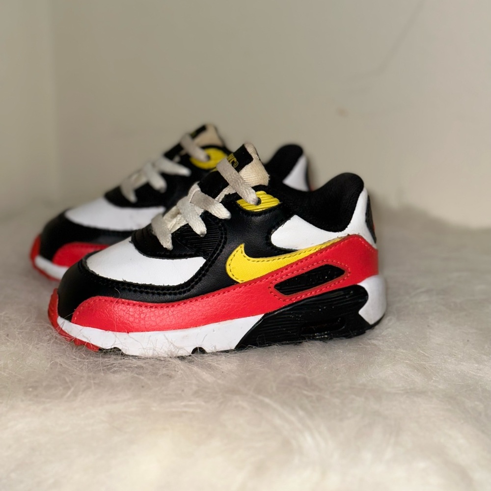 Nike Air Max 90